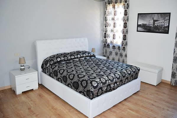 Apartment In Ai Carmini