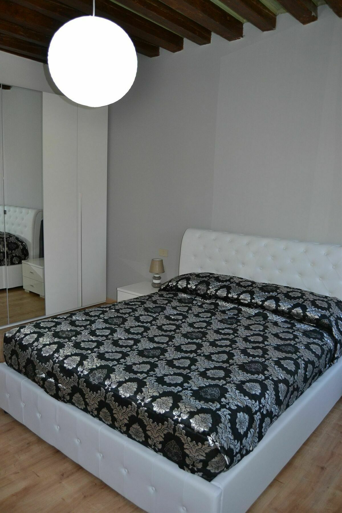 Apartment In Ai Carmini